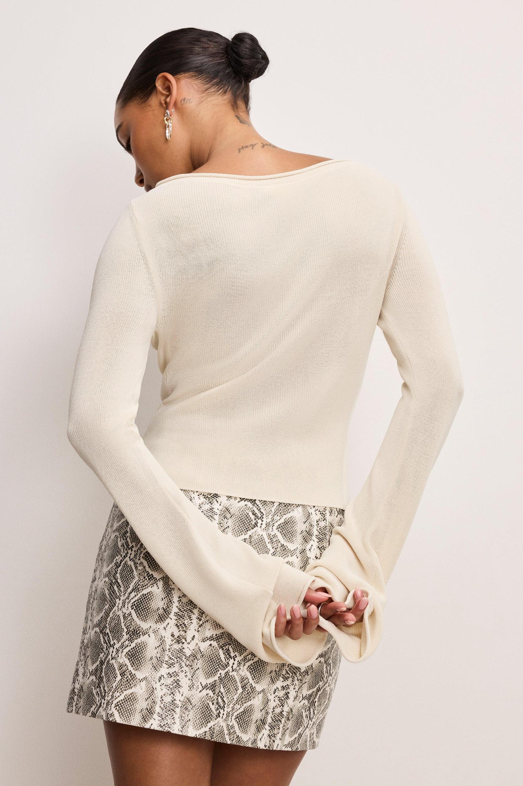 STRETCH RIB KNIT BOATNECK TOP | ECRU003 Product Image