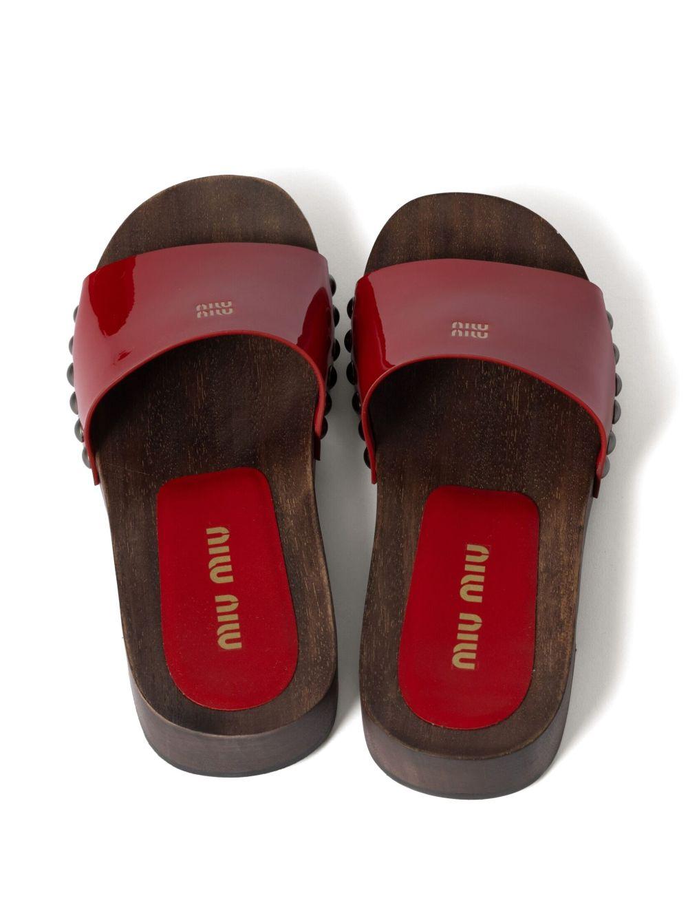 leather slides Product Image