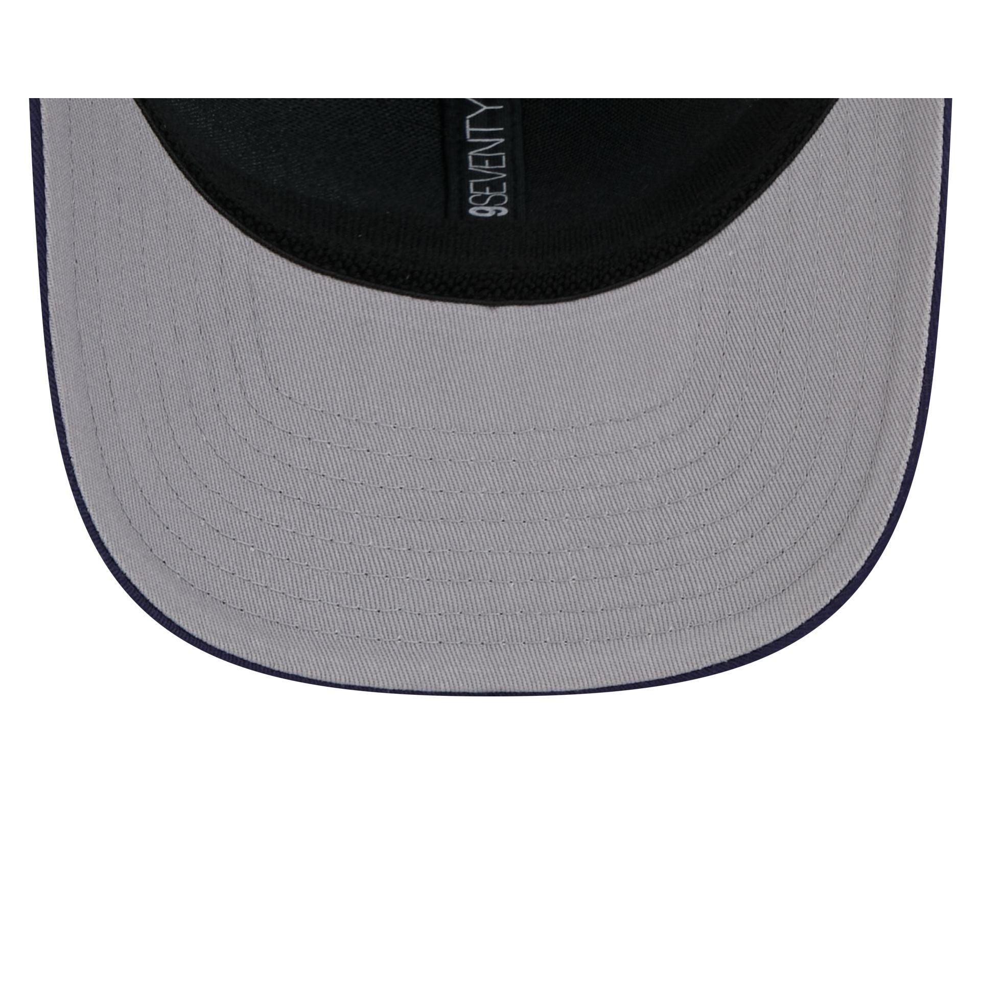 Toronto Maple Leafs Team 9SEVENTY Trucker Hat Male Product Image