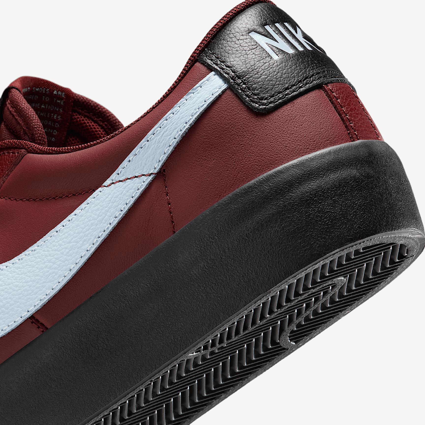 Men's Nike SB Blazer Low Pro GT Shoes Product Image
