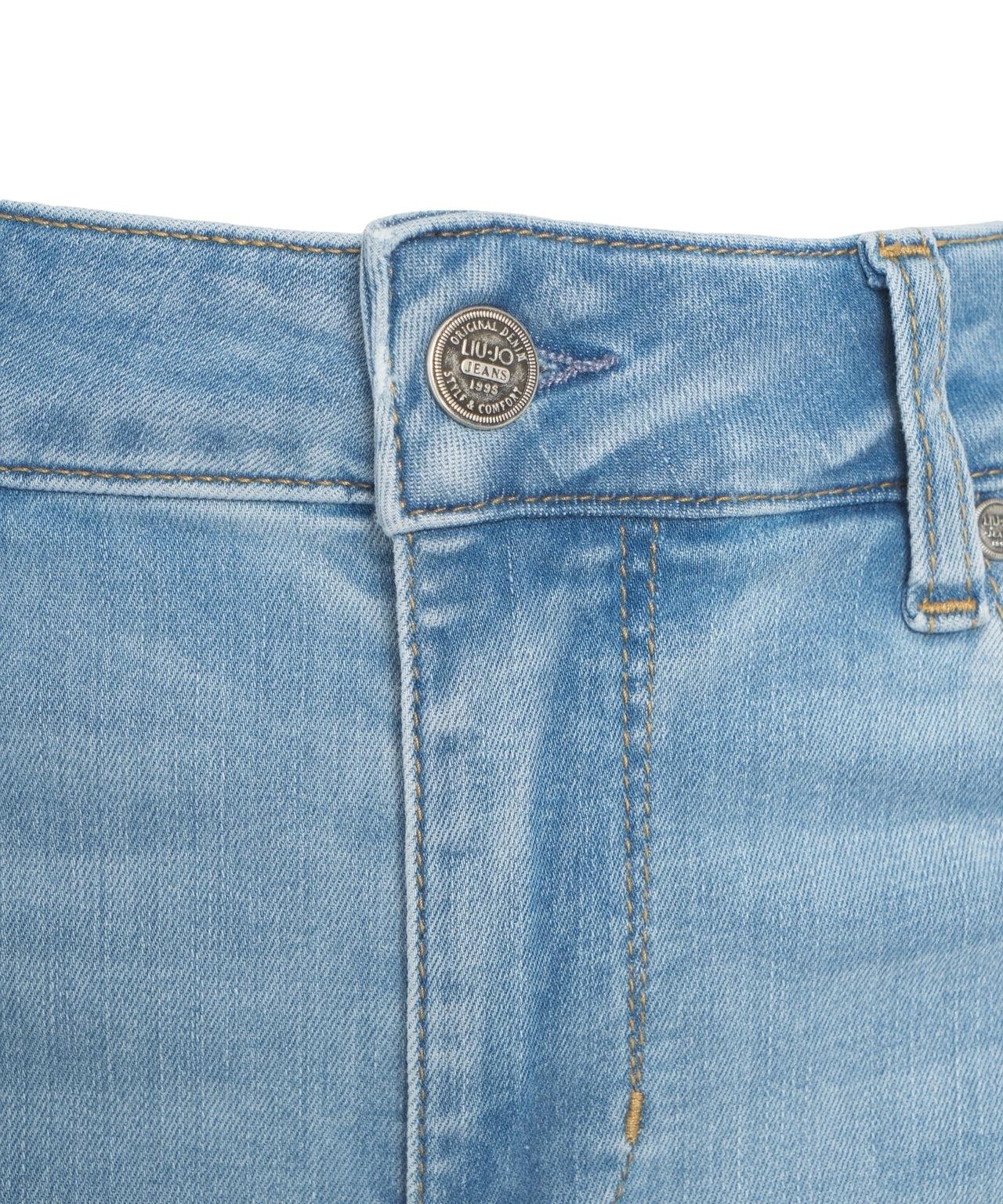 Flared jeans Product Image