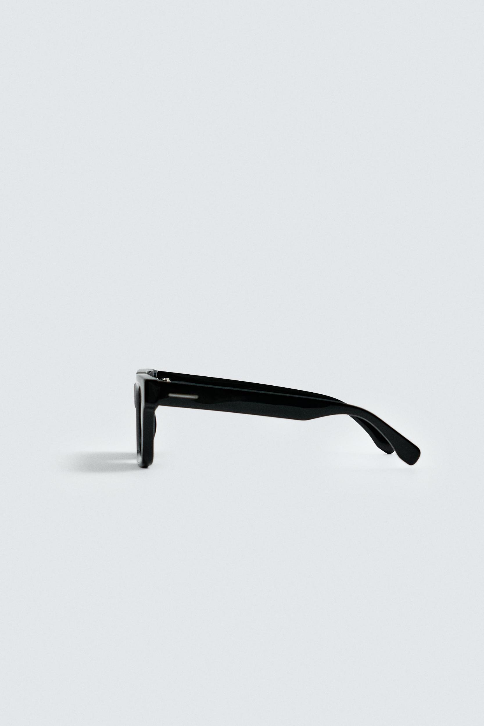 RECTANGULAR SUNGLASSES Product Image