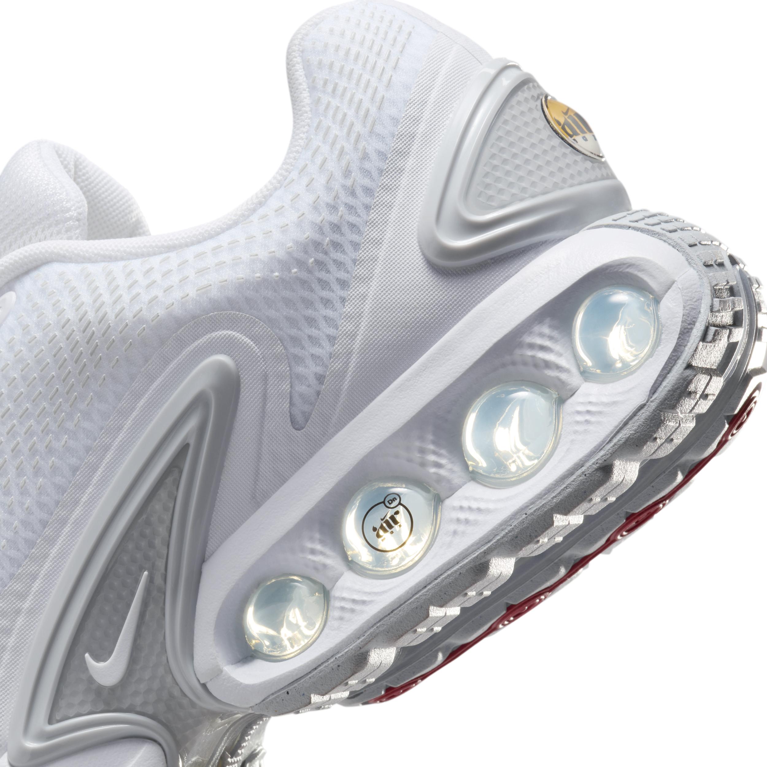 Nike Womens Air Max Dn Shoes | FJ3145-102 Product Image