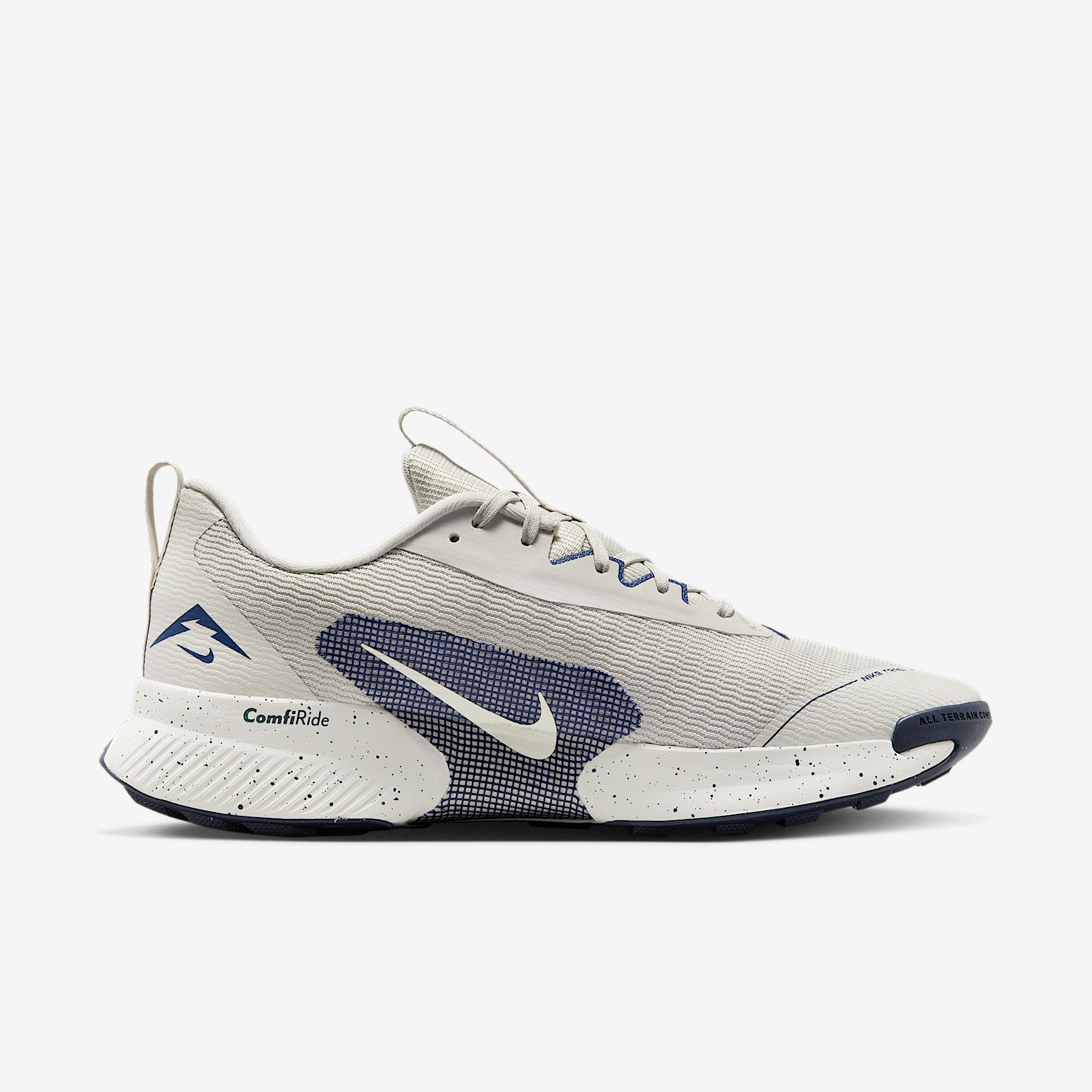 Nike Men's Juniper Trail 3 Trail Running Shoes Product Image