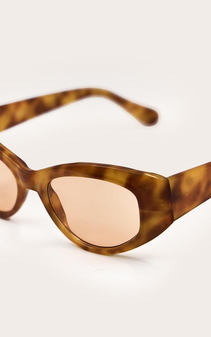 Honey Tortoiseshell Chunky Cat Eye Gold Sunglasses Product Image