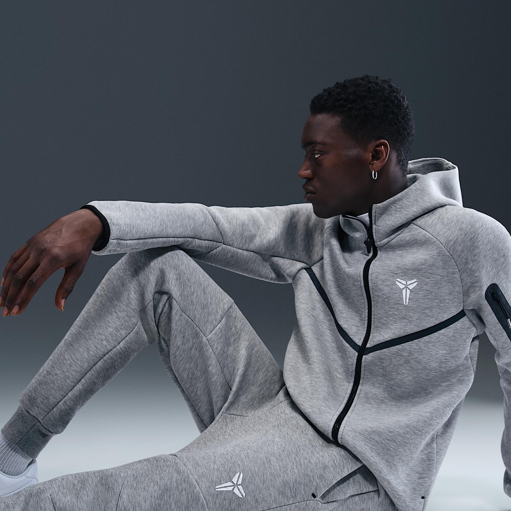 Nike Mens Kobe Tech Fleece Jogger Pants | IB2716-010 Product Image