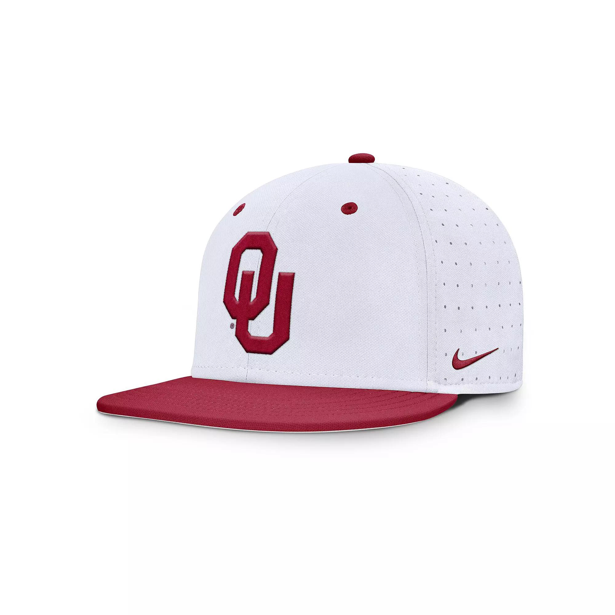 Mens Nike Oklahoma Sooners On-Field Dugout True Performance Fitted Hat Product Image
