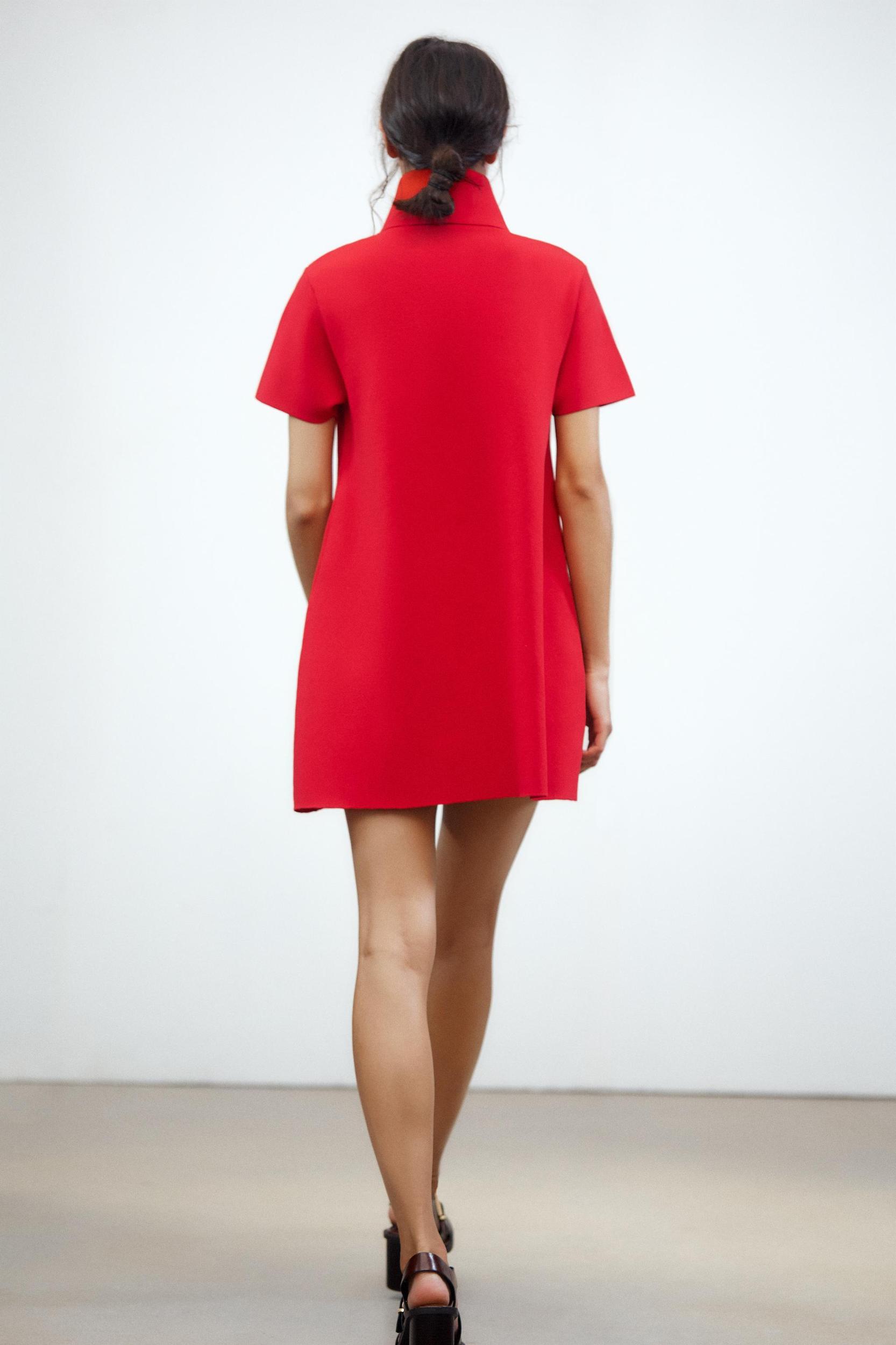 SHORT PLAIN KNIT DRESS Product Image