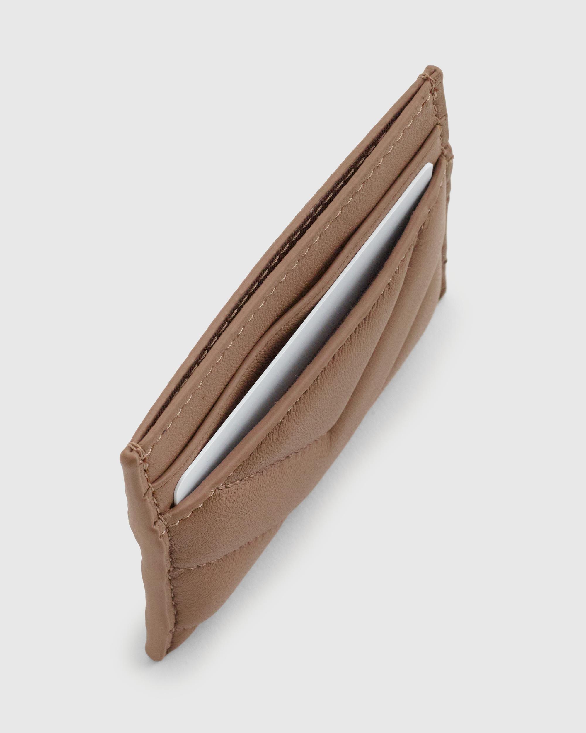 Quince | Women's Italian Leather Quilted Small Card Case Product Image