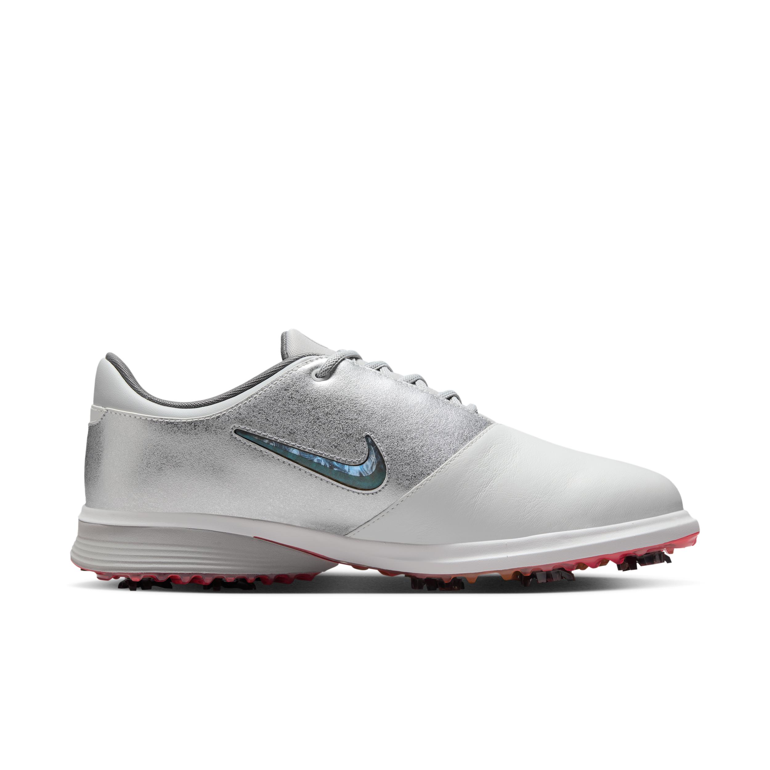Nike Men's Victory Tour 4 Golf Shoes Product Image