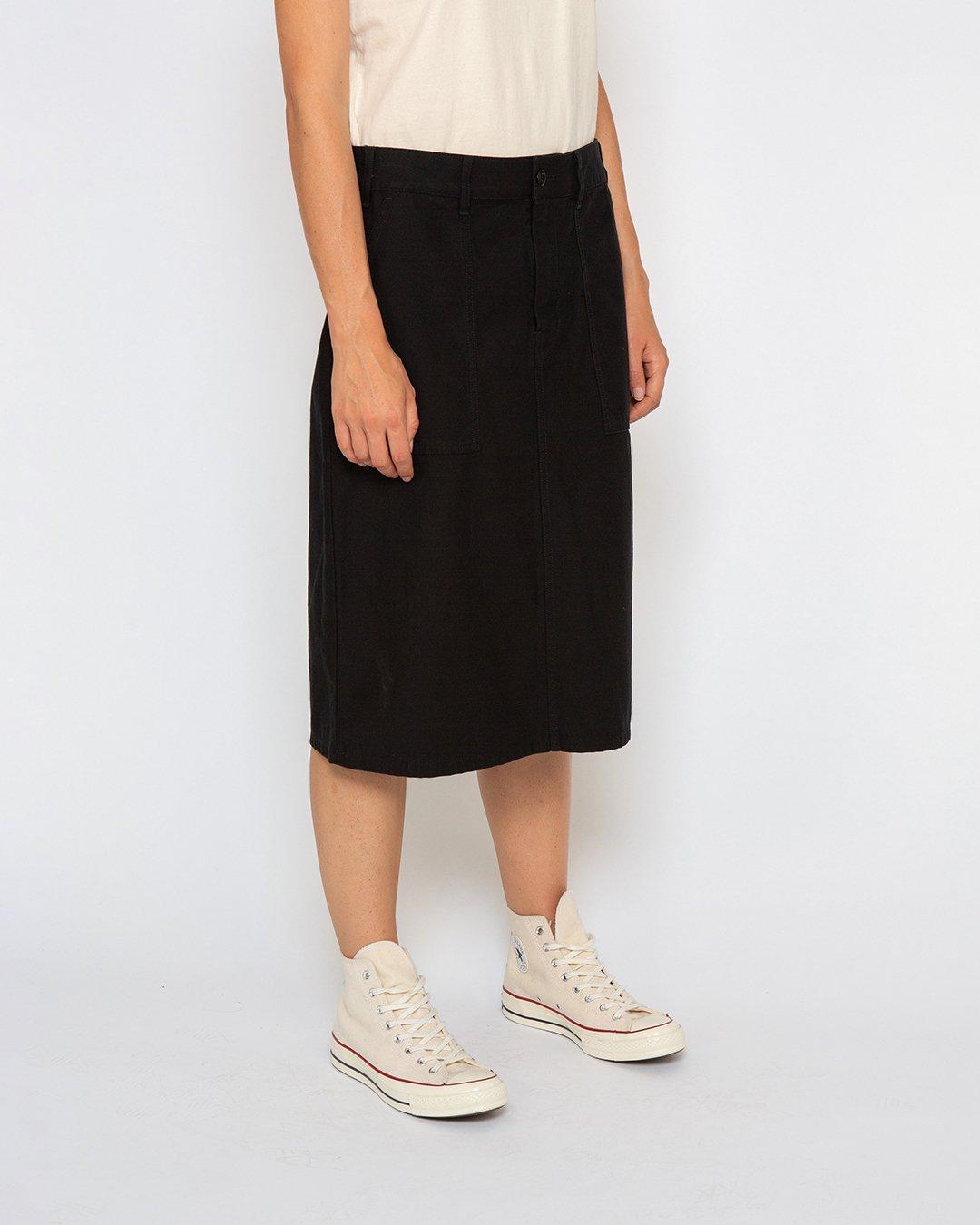 Olivia Skirt (Relaxed Fit) - Black Product Image