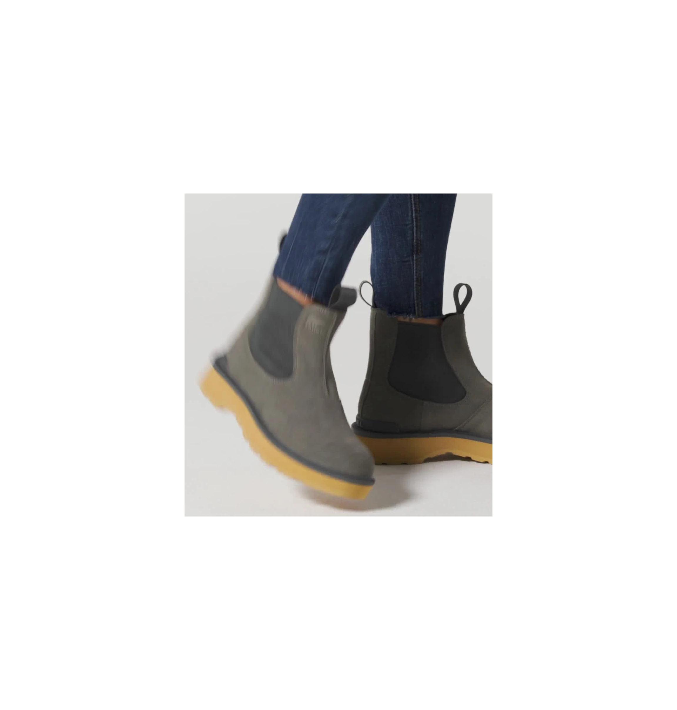 Women's Hi-Line™ Chelsea Boot Product Image