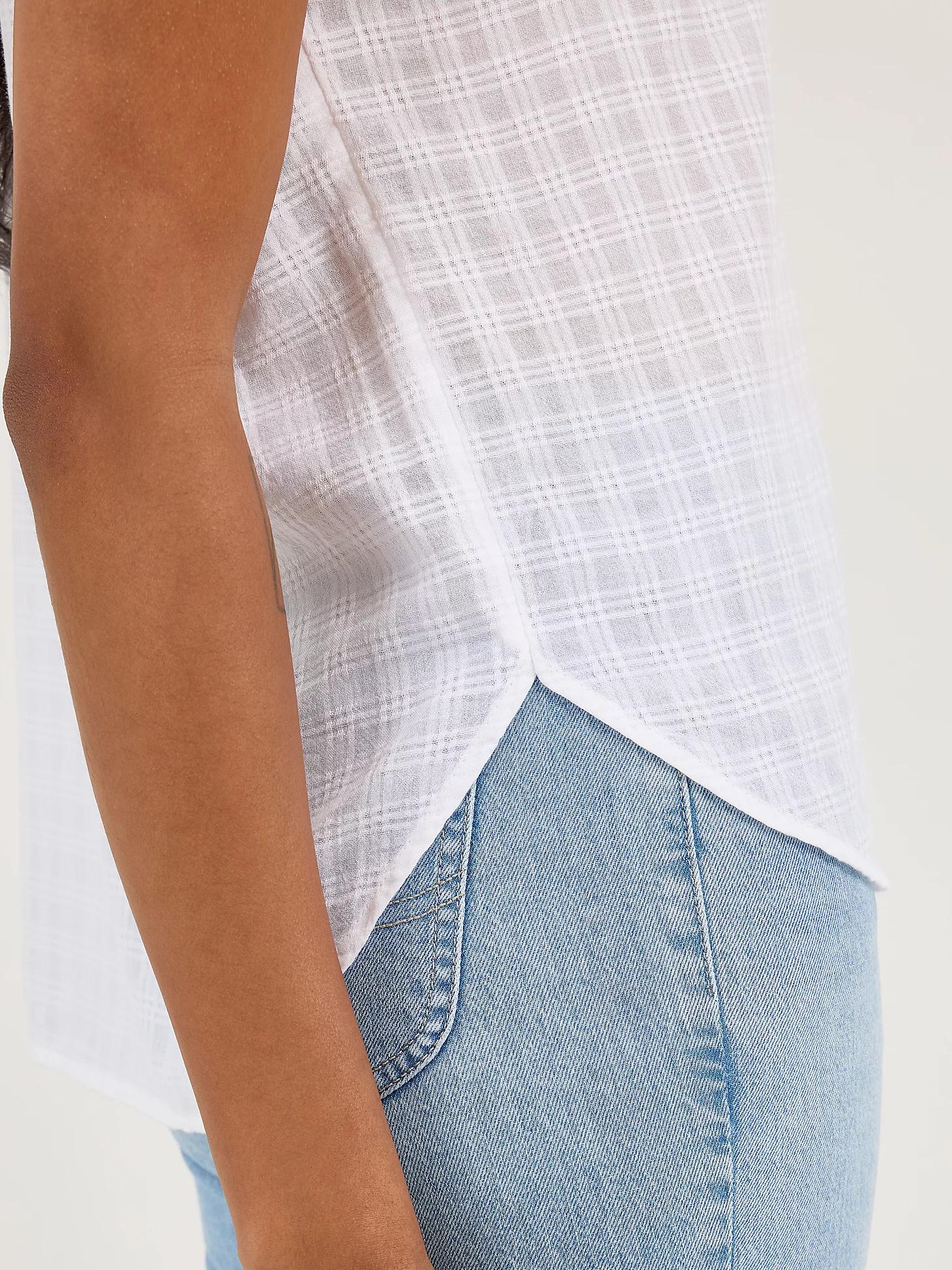 Women's Legendary Cap Sleeve Button Down Shirt | Women's Tops | Lee® Product Image