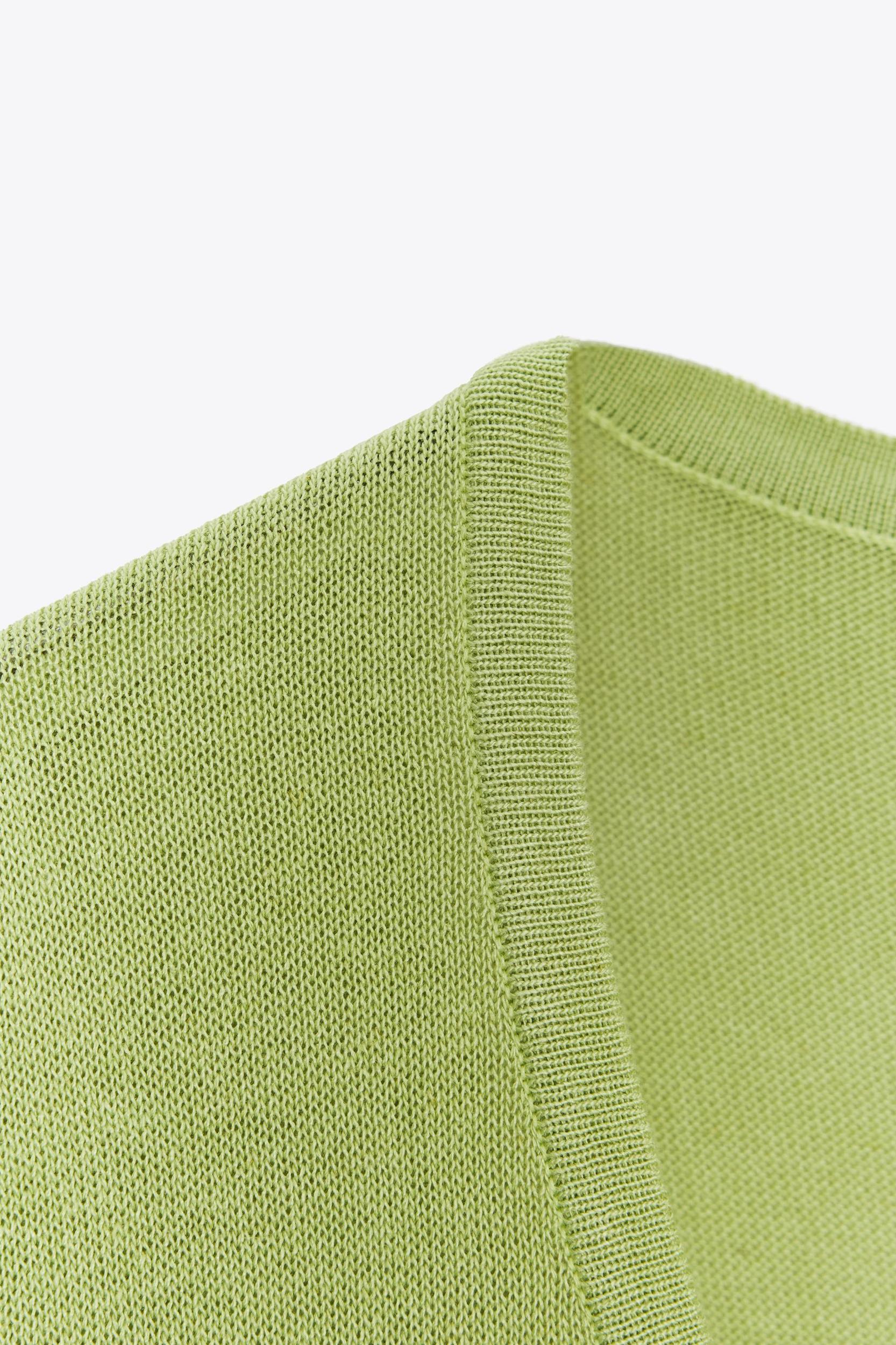 OVERSIZED SHORT SLEEVE KNIT TOP Product Image