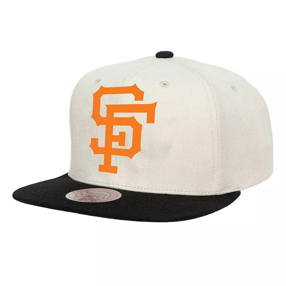 Men's Mitchell & Ness Cream San Francisco Giants Cooperstown Collection Basic Flip Snapback Hat, Beige Product Image