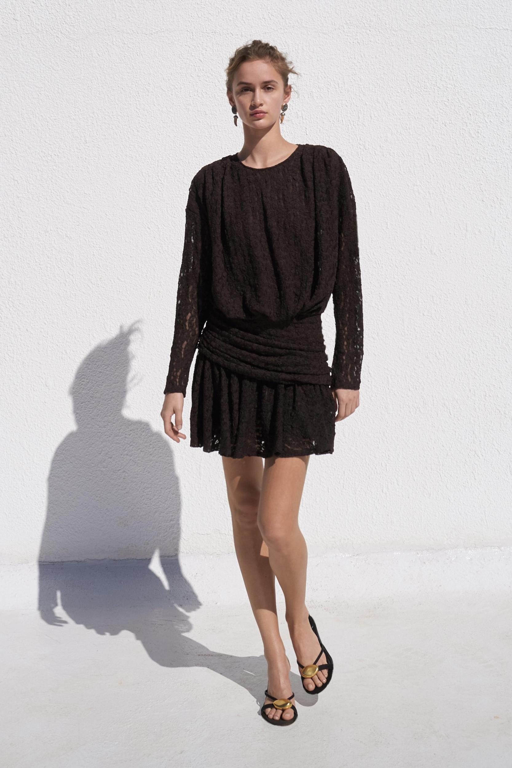SHORT DRESS WITH LACE Product Image