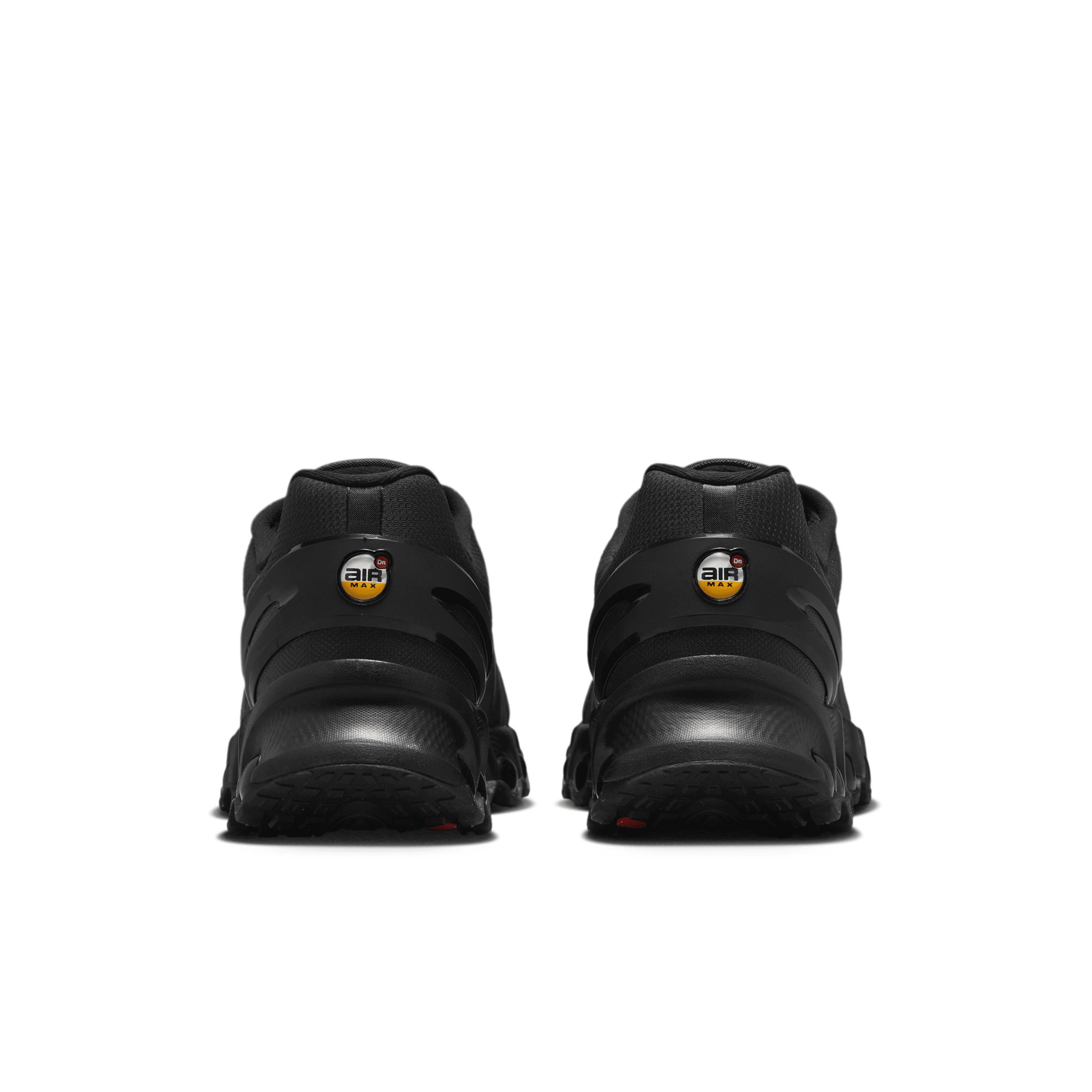 Nike Womens Shox TL Shoes | IO1912-060 Product Image