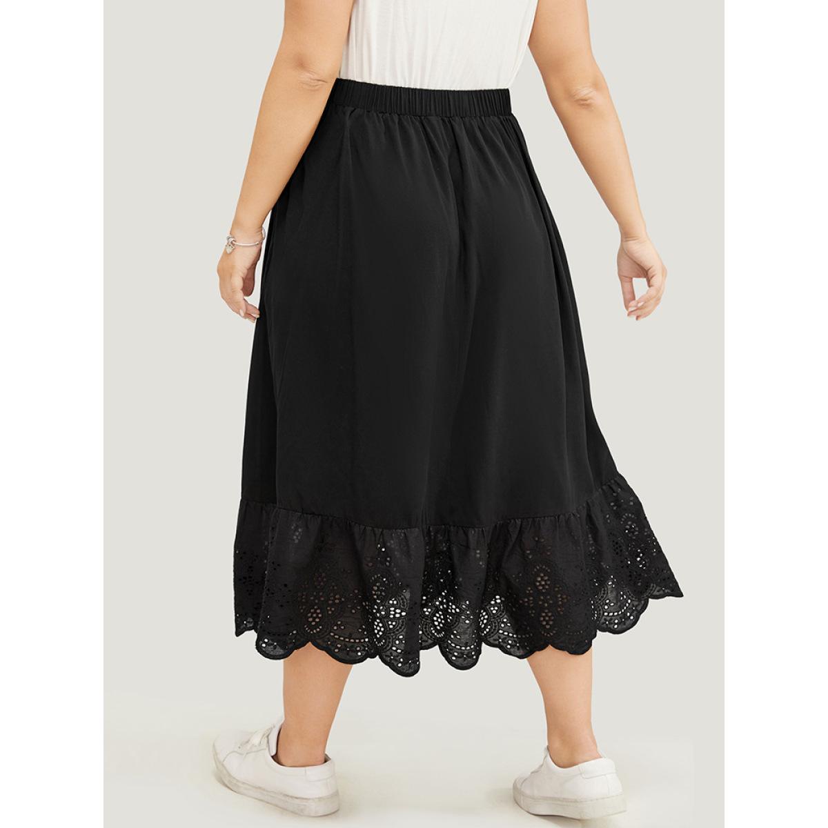 Plus Size Solid Pocket Patchwork Broderie Anglaise Skirt Women Black Vacation Broderie anglaise No stretch Pocket Dailywear Skirts BloomChic 18-20/2X Product Image