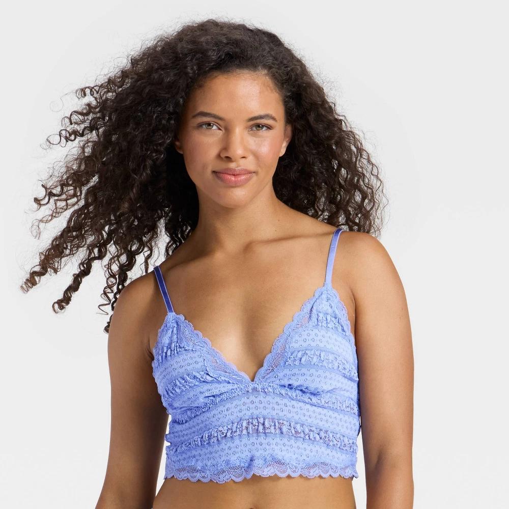 Women's Bubble Lace Cropped Cami - Wild Fable™ Product Image