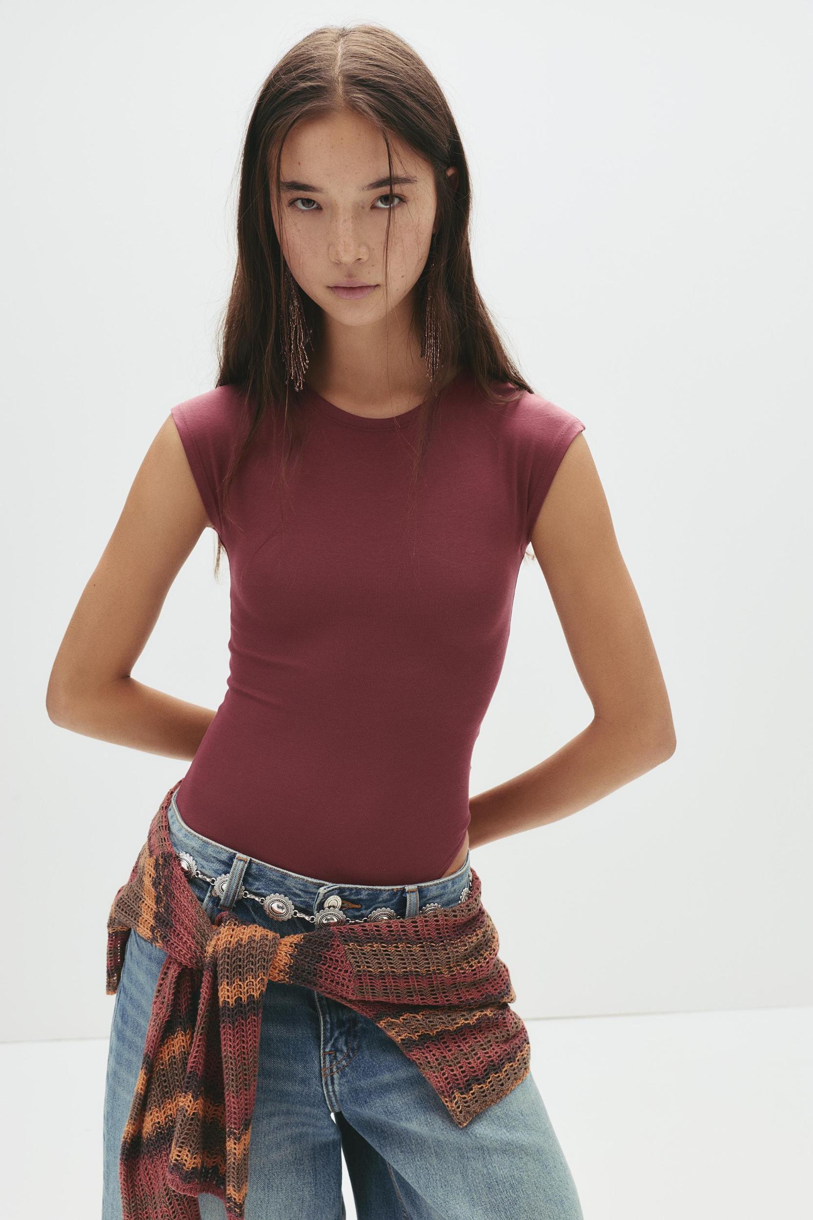 Short sleeve bodysuit Product Image