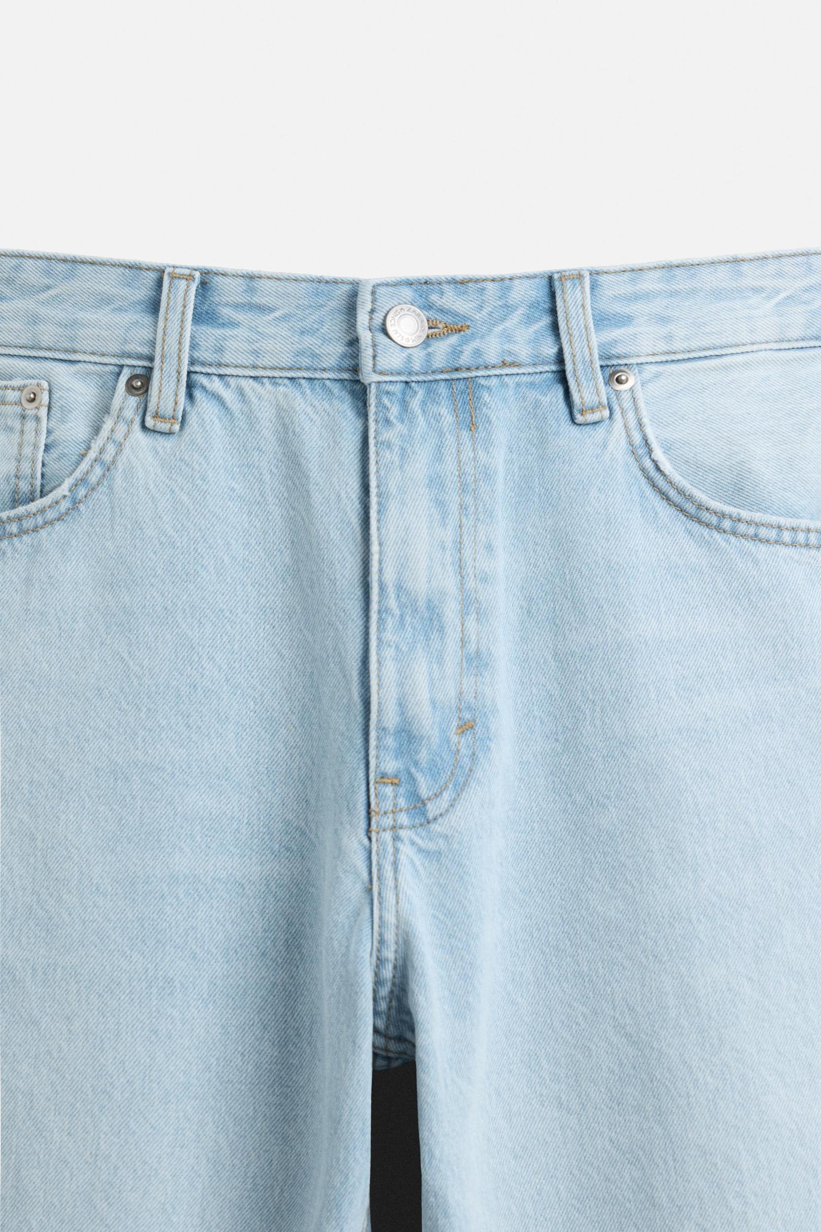 SLIM TAPERED FIT JEANS Product Image