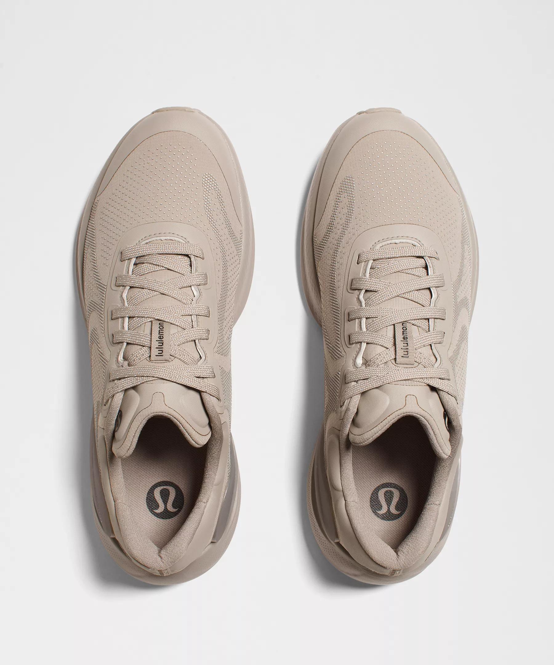 Men's Beyondfeel Waterproof Running Shoe Product Image