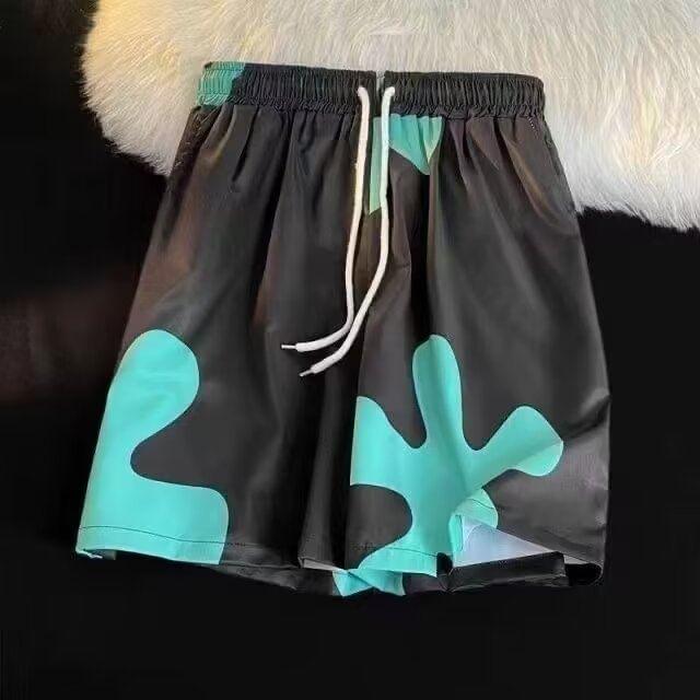 Drawstring Waist Print Shorts Product Image
