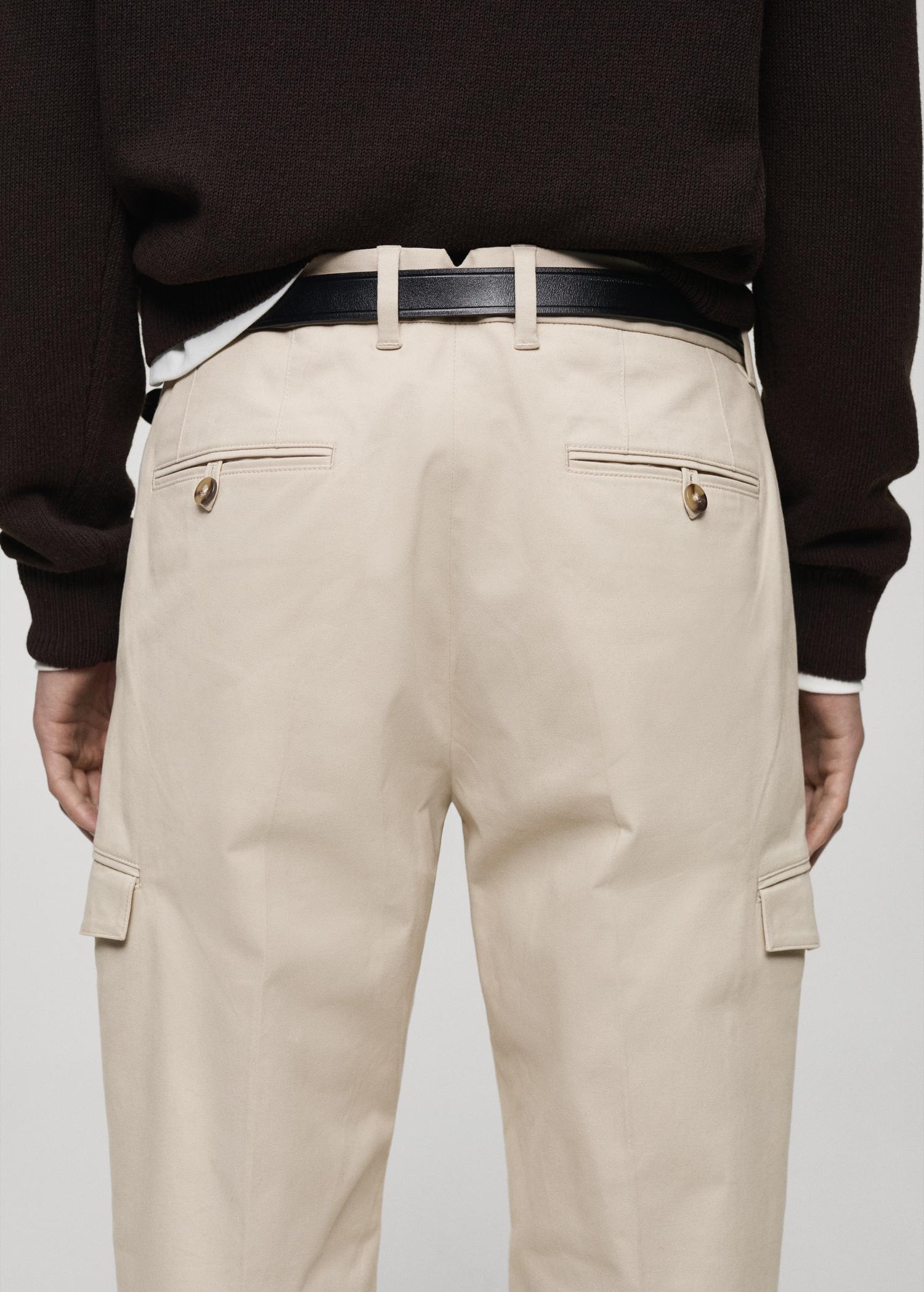 Regular-fit cotton cargo pants - Men | MANGO USA Product Image