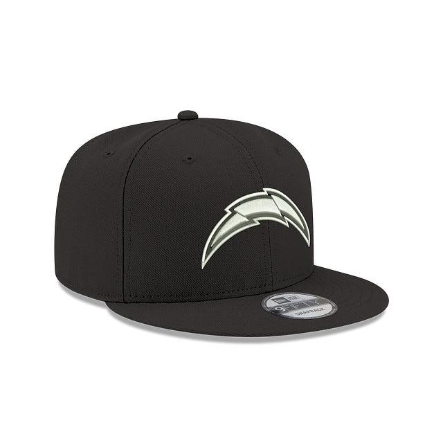 Los Angeles Chargers Black and White 9FIFTY Snapback Hat Male Product Image
