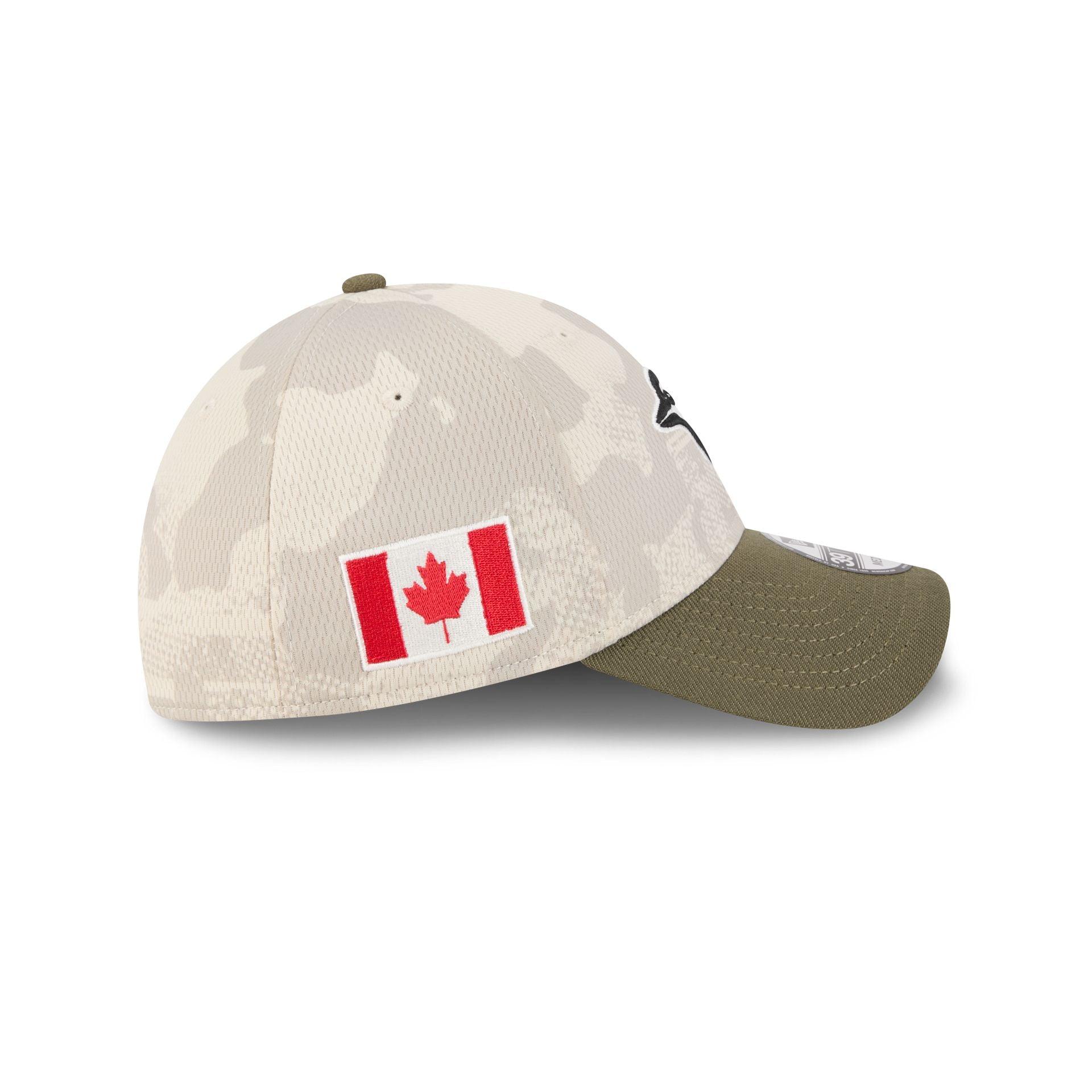 Toronto Blue Jays Armed Forces Day 2025 39THIRTY Stretch Fit Hat Male Product Image