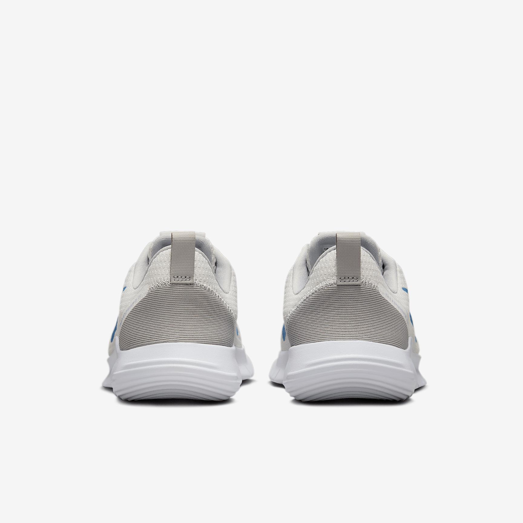 Nike Women's Flex Experience Run 12 Road Running Shoes Product Image