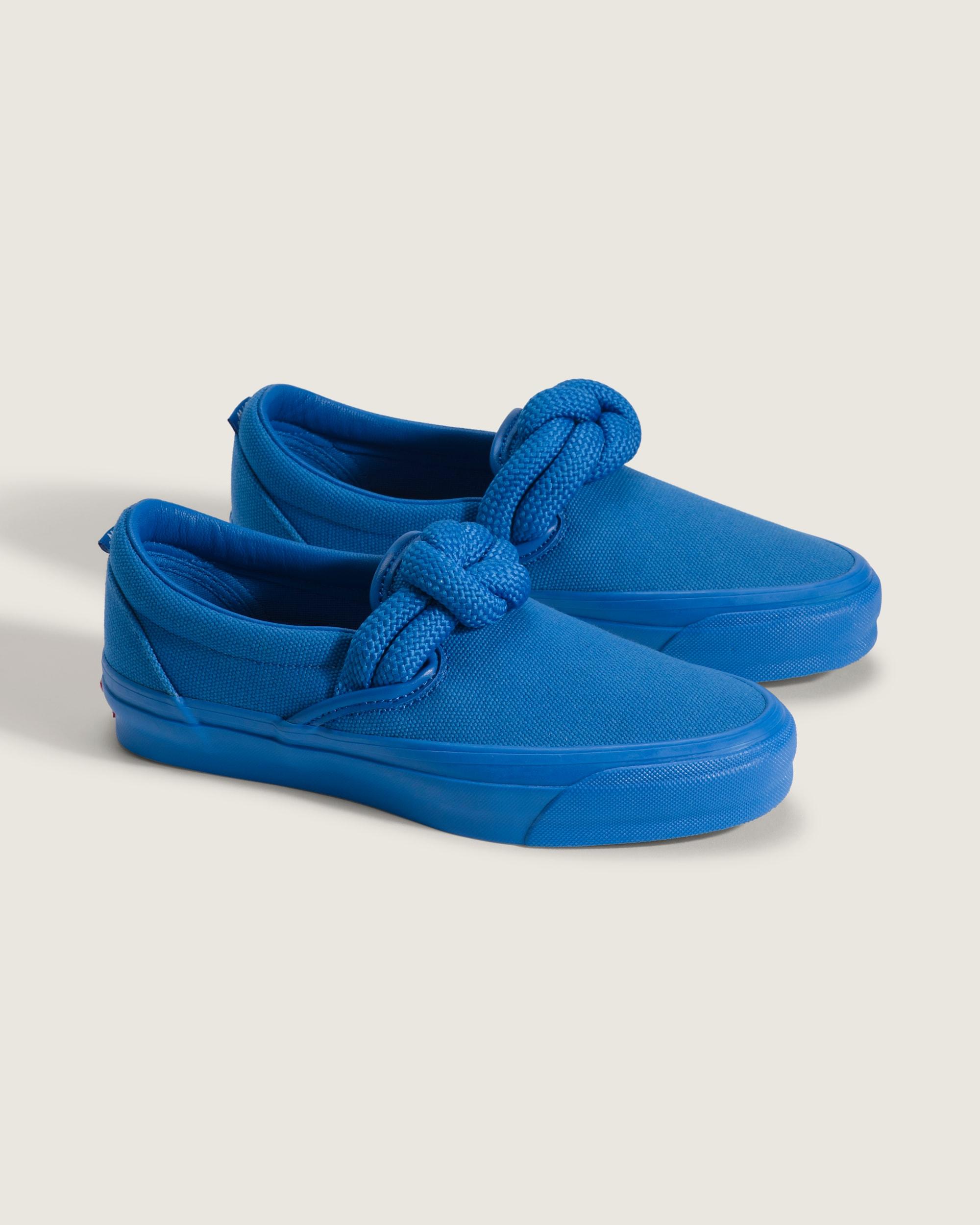 OTW Slip-On 98 Knot Vibram in Daphne Blue / White| Vans US Product Image