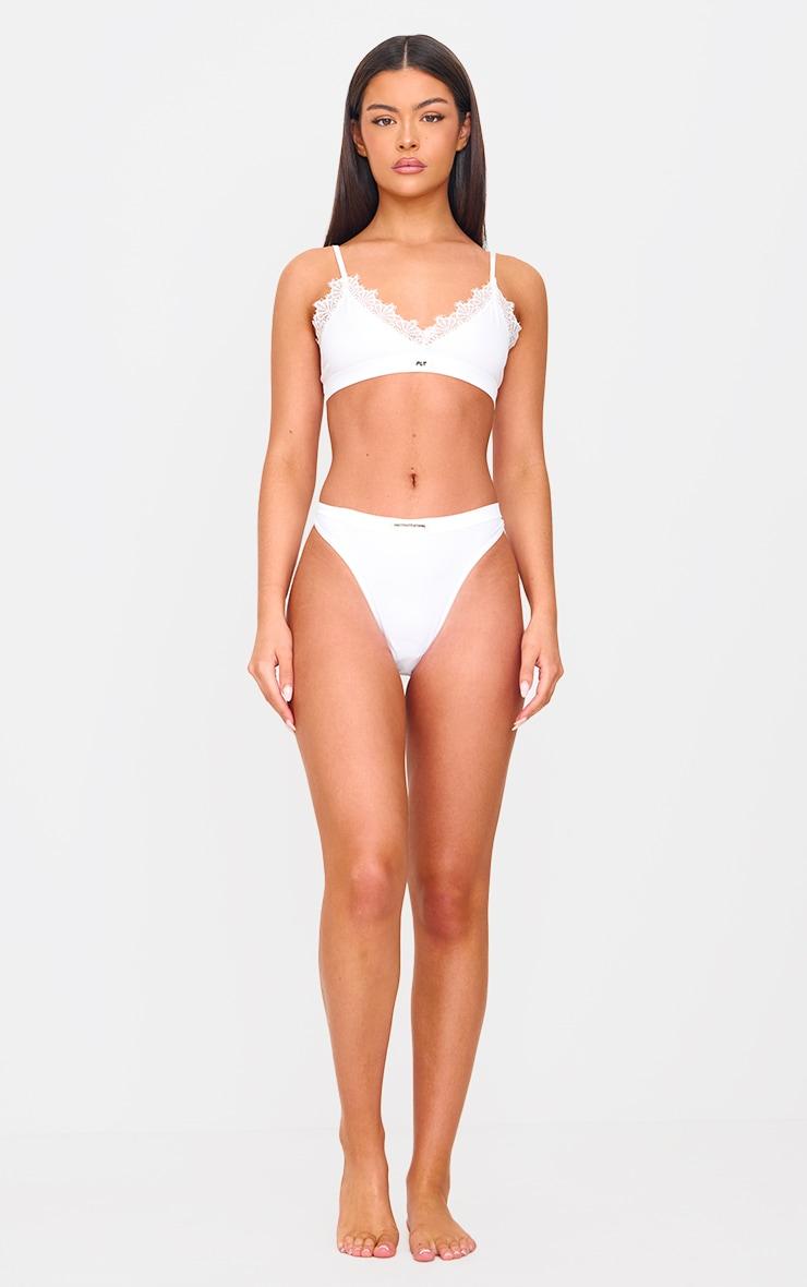 PRETTYLITTLETHING White Badge Lace Trim Bralette Product Image