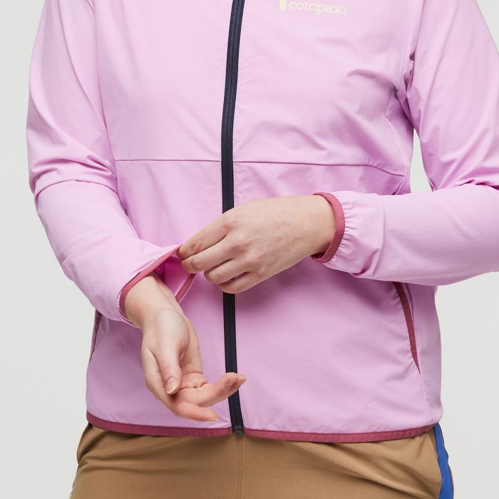 Vuelta Performance Windbreaker Jacket - Women's Product Image