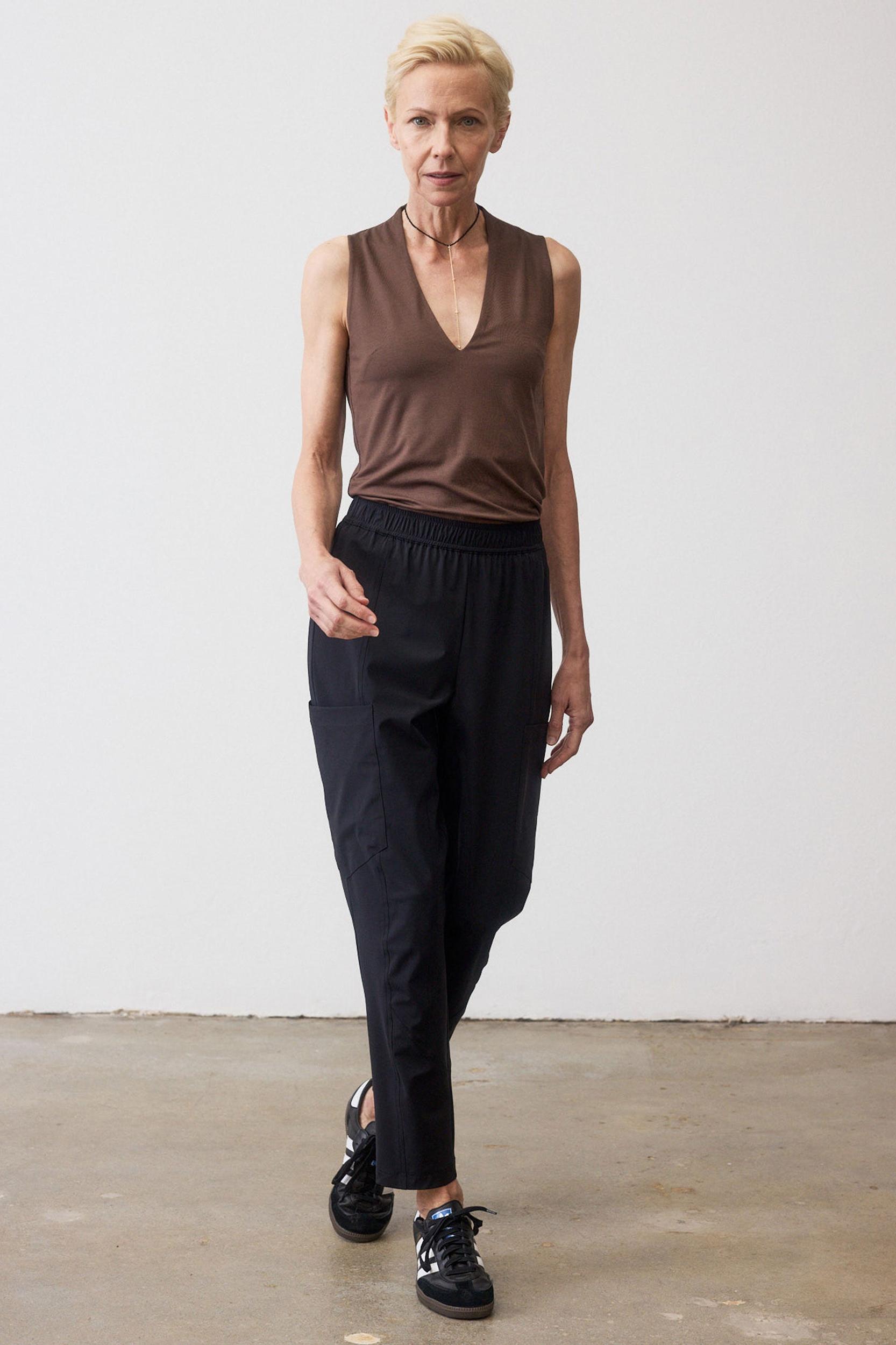 The Sculpted Tank Product Image