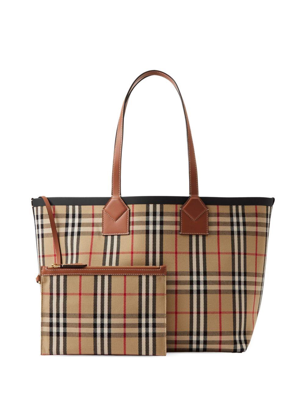medium London check-pattern tote bag Product Image
