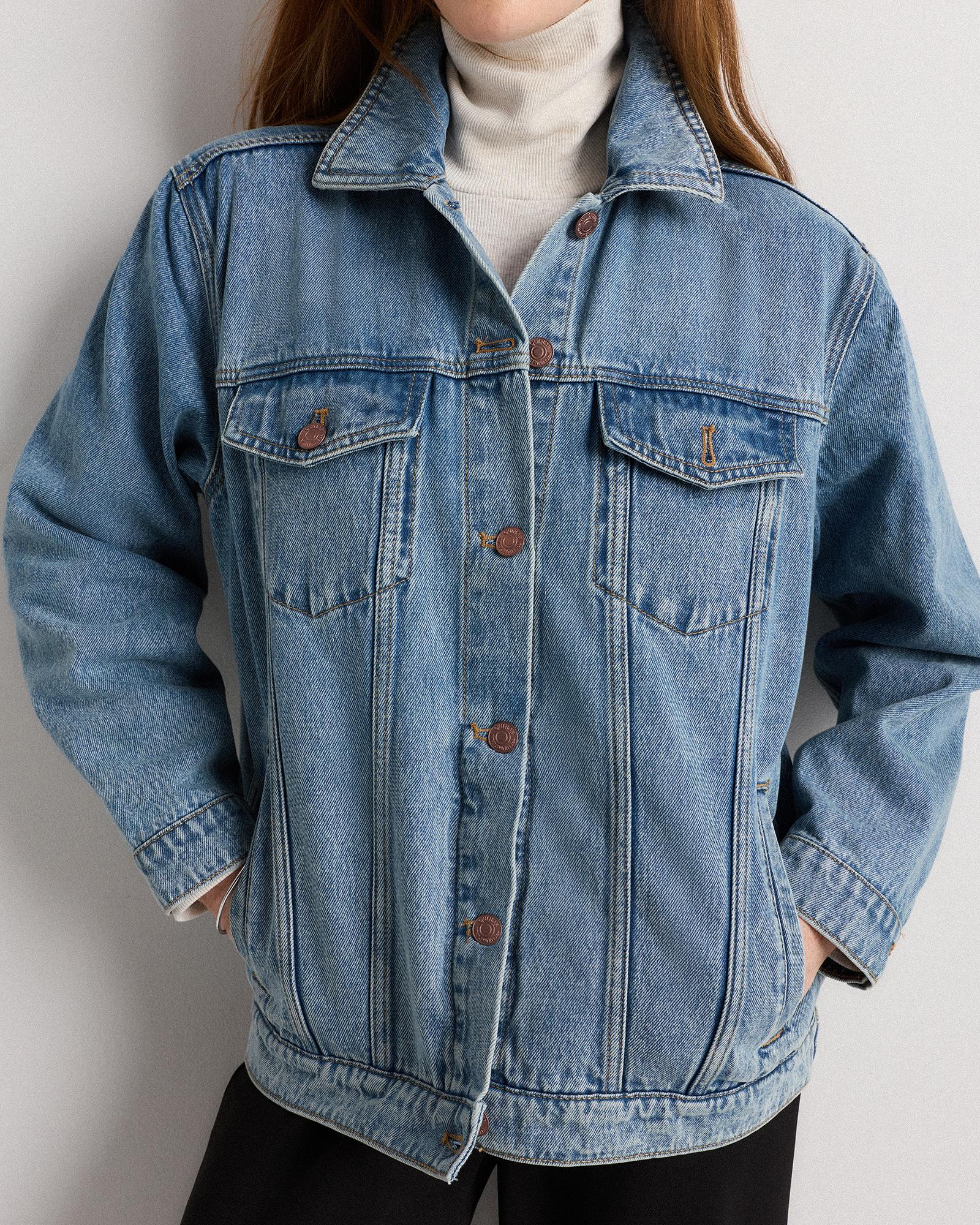 Quince | Women's Oversized Denim Jacket Organic Cotton Product Image