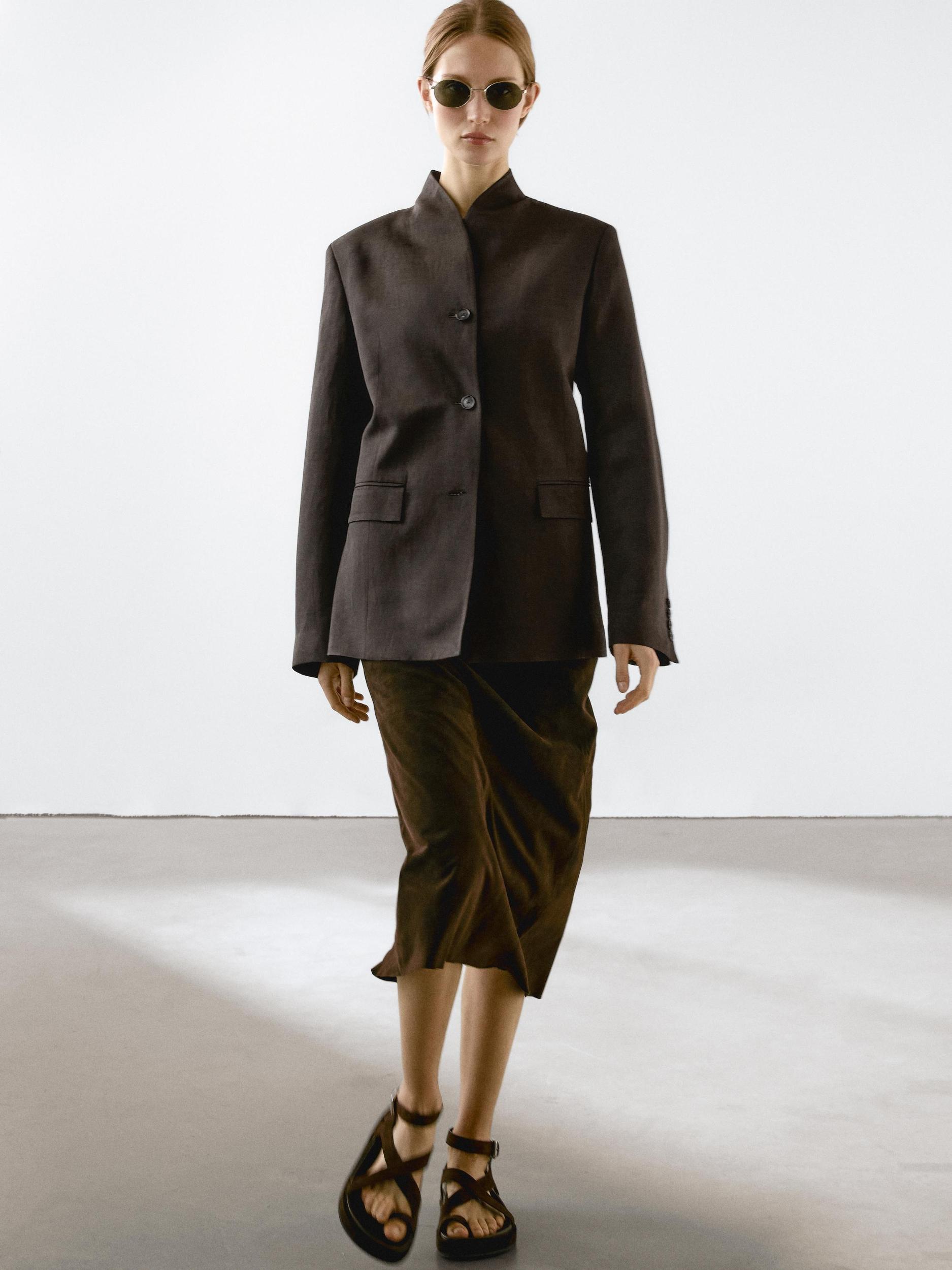 Linen blend high neck blazer Product Image