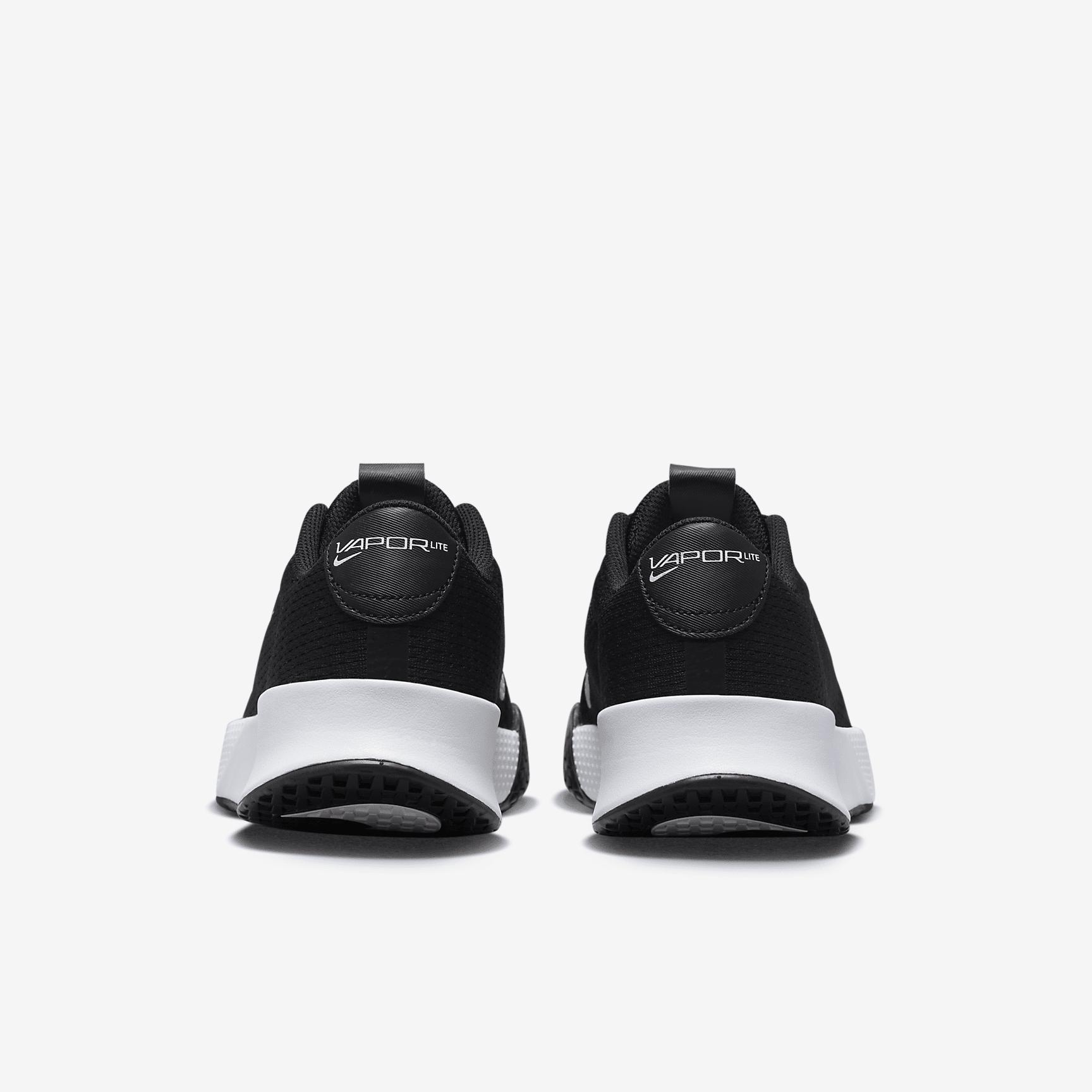 NikeCourt Vapor Lite 2 Women's Hard Court Tennis Shoes Product Image