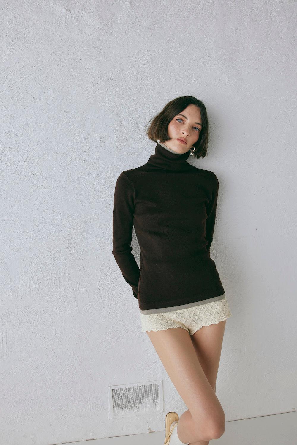 Bea Knit Skivvy Chocolate Product Image