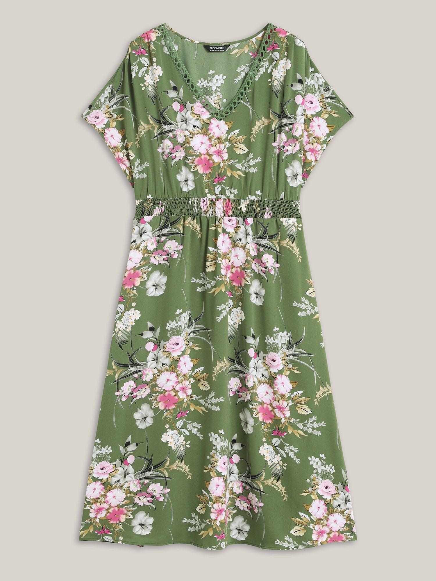 Floral Print Lace Trim Pockets Maxi Dress Female Product Image