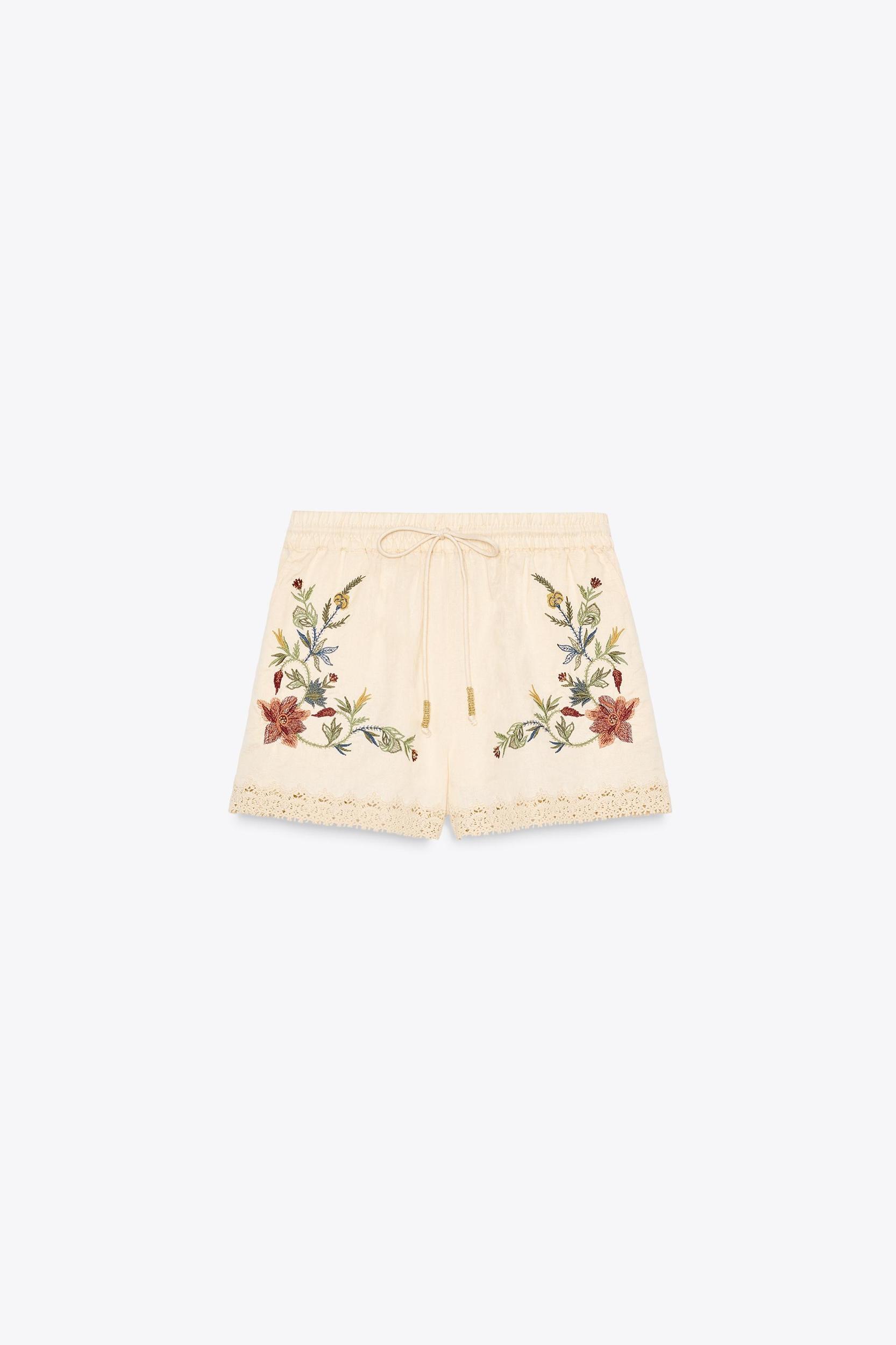 EMBROIDERED BERMUDA SHORTS ZW COLLECTION Product Image