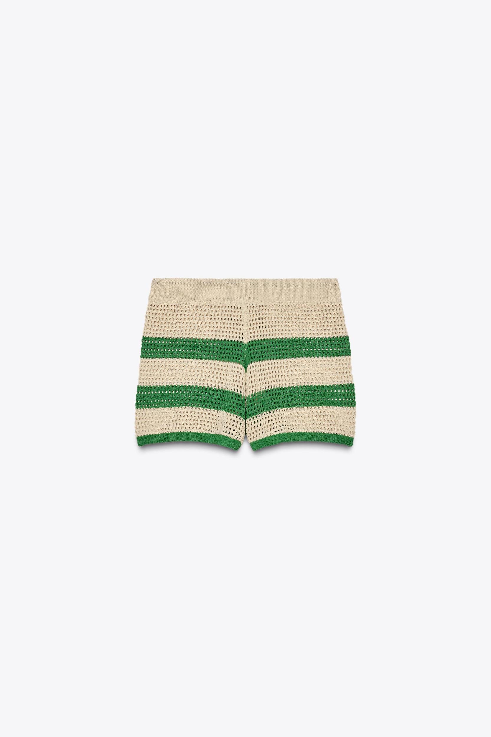 KNIT SHORTS Product Image