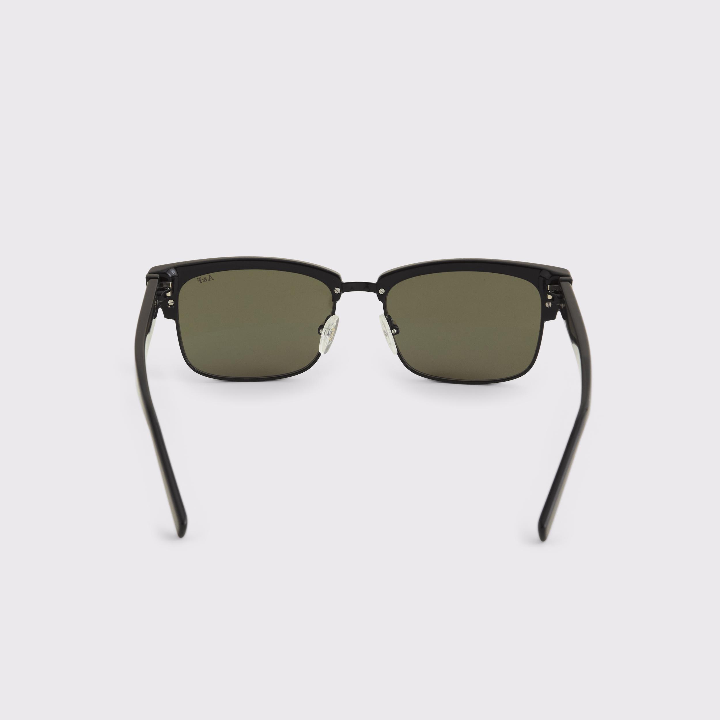 Wide Cat Eye Sunglasses Product Image