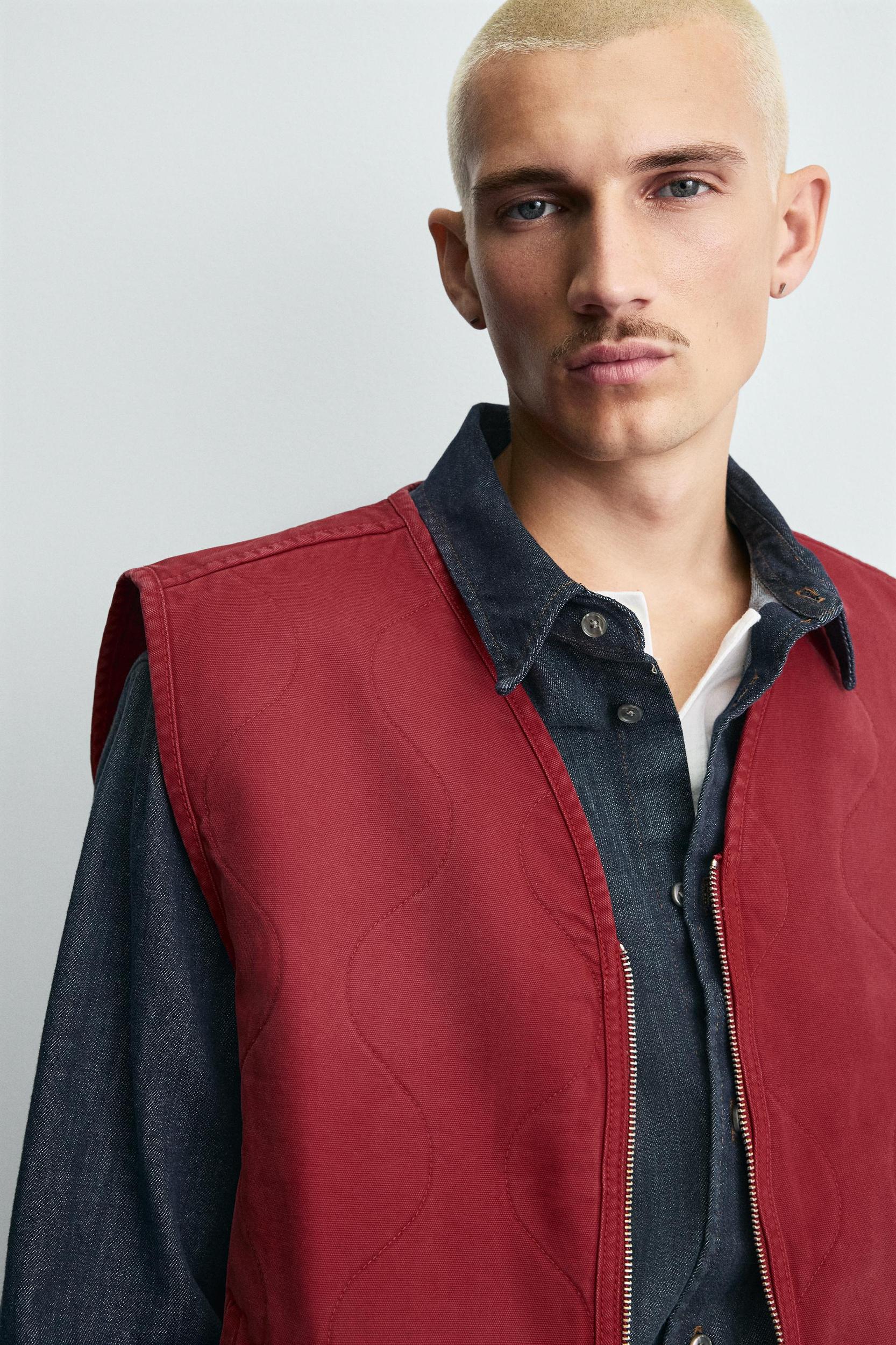 WASHED TOPSTITCHED VEST Product Image