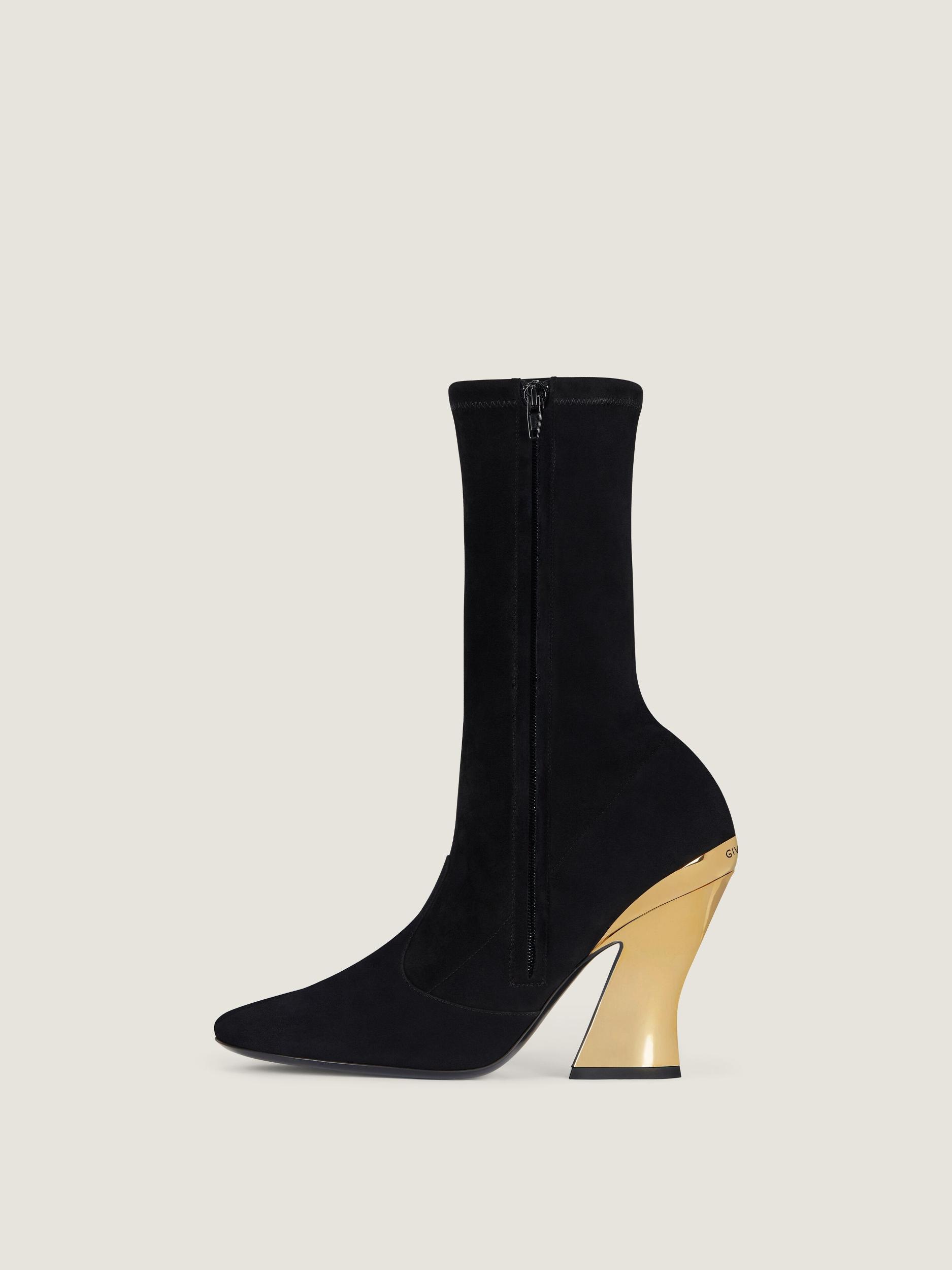 Sculpted ankle boots in suede Product Image