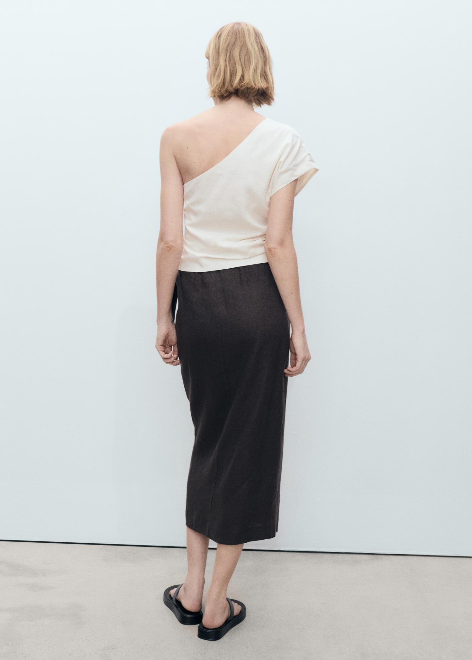 Asymmetrical linen top - Women | MANGO USA Product Image