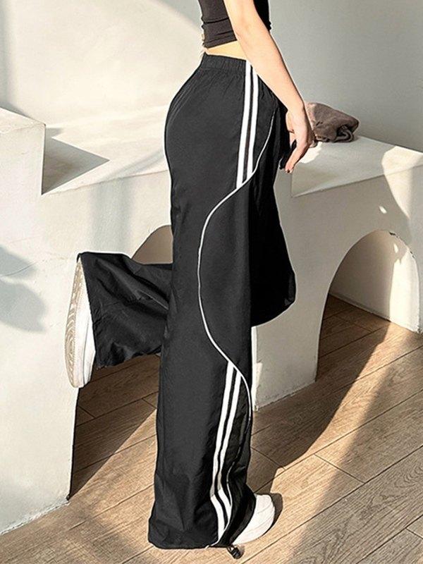 Piping Side Stripe Baggy Sweatpants Product Image