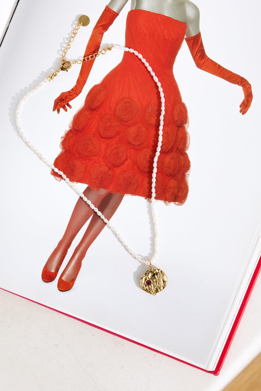 Aurora Spark Pearl Necklace Gold Product Image