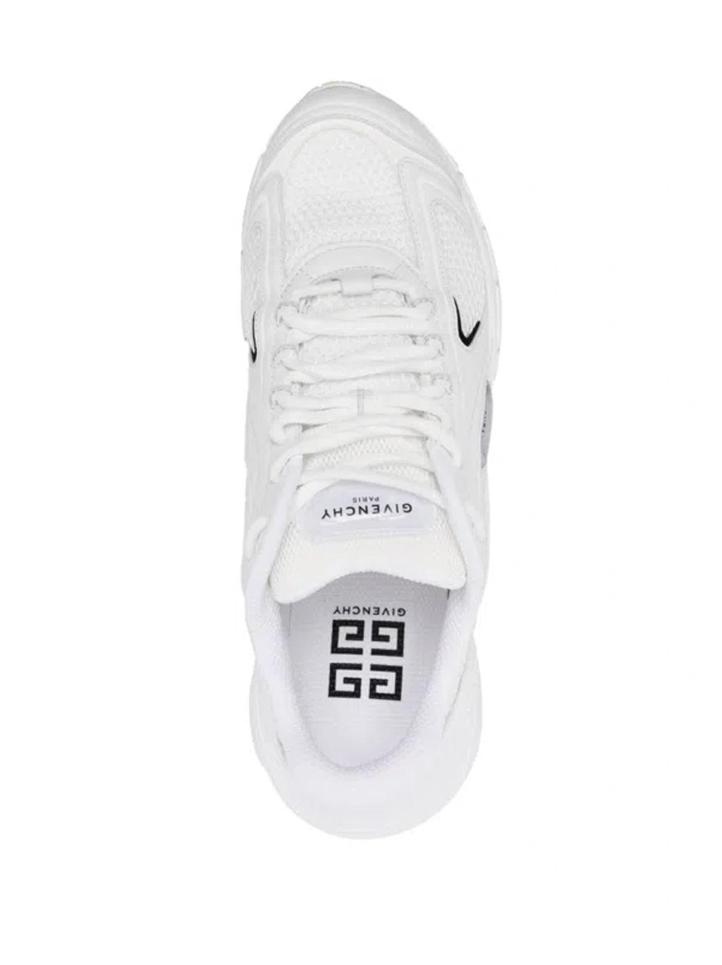 GIVENCHY Sneakers In White Product Image